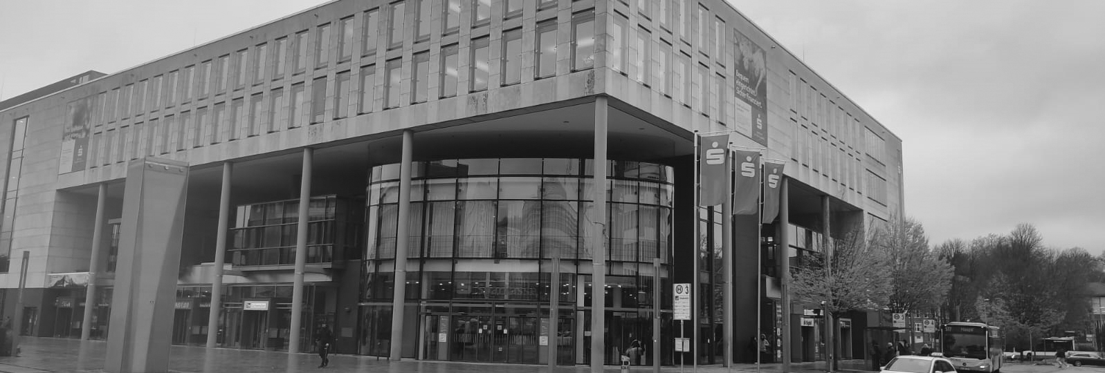 Hauptartikel: Ein absoluter Skandal ist in der Klageerwiderung das Gesuch um Erhöhung des Streitwertes auf 2 Mio EUR durch die Sparkasse an Volme und Ruhr - rechtliches